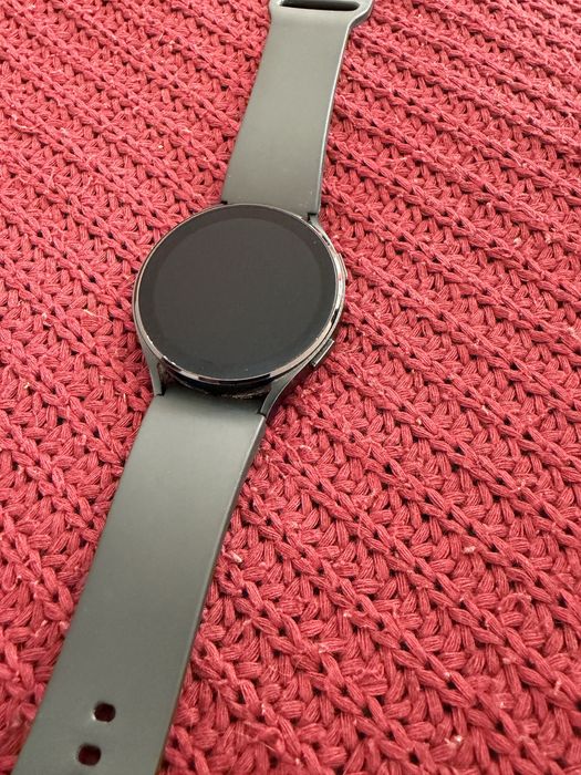 Sprzedam zegar Galaxy Watch 4 44mm