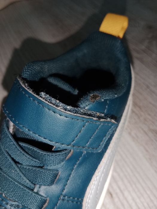 Buty sportowe r.28
