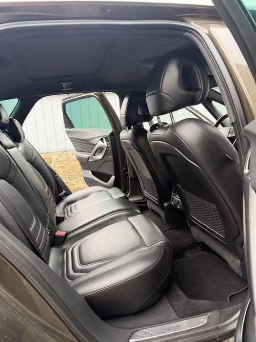 Citroën DS5 2.0 HDi Hybrid4 Sport Chic com Avaria