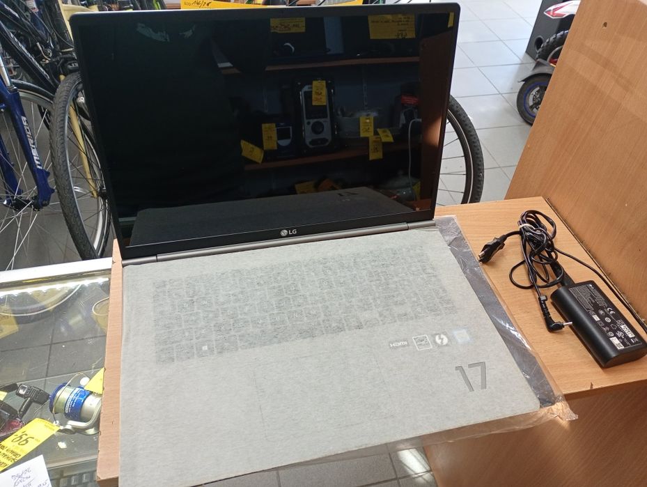 Laptop LG GRAM 17z990 2K i78565/8GB/SSD512/Win11 Komis Madej Tarnów