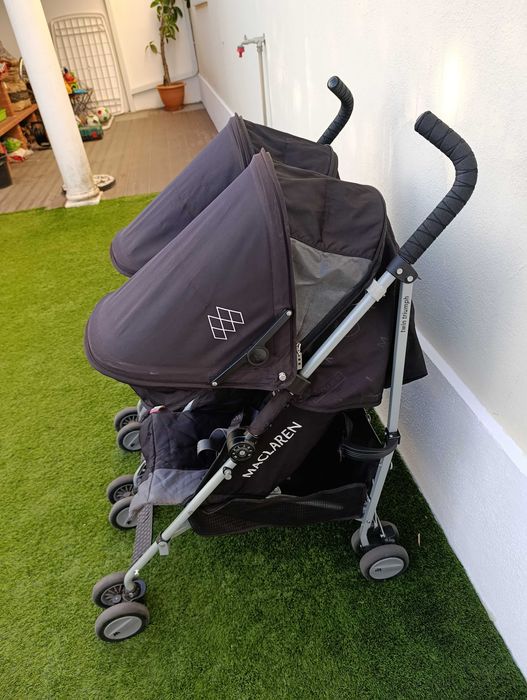 Carrinho gêmeos Maclaren