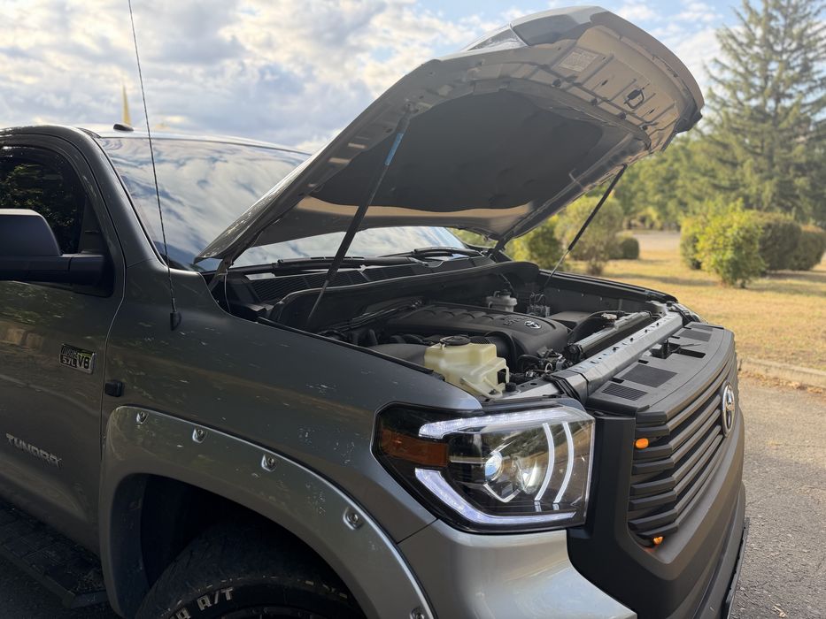 Toyota Tundra 2014