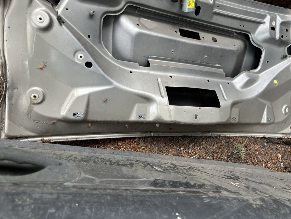 chrysler  dodge  grand vovager błotnik klapa drzwi maska