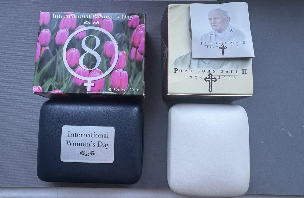 Продам две серебряные монеты