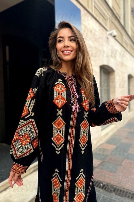 Вишита сукня вишиванка