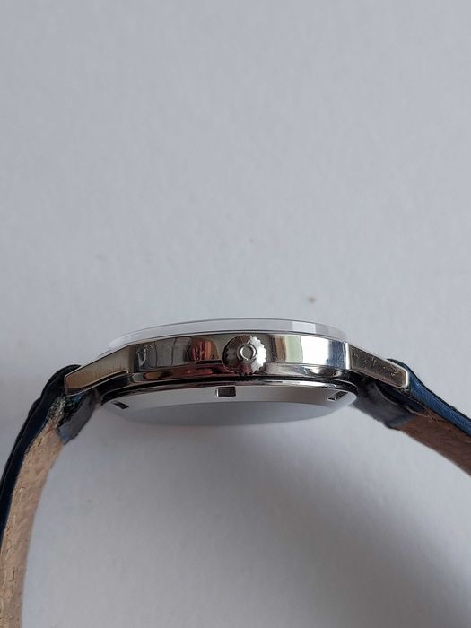 OMEGA Geneve automat