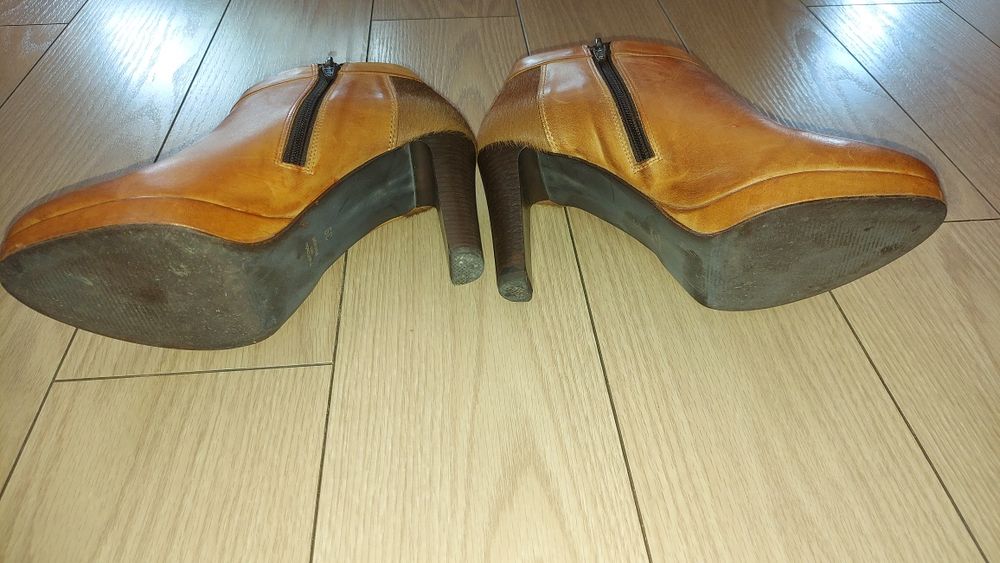 Botins em pele Seaside
