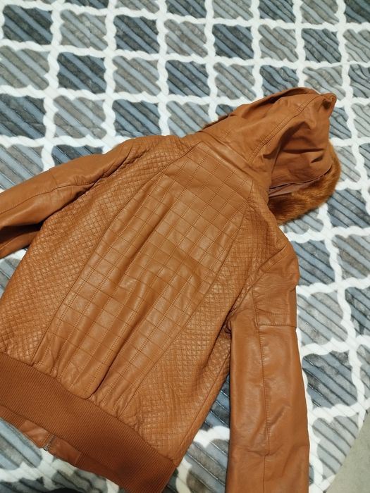 Casaco de pêlo novo tamanho M