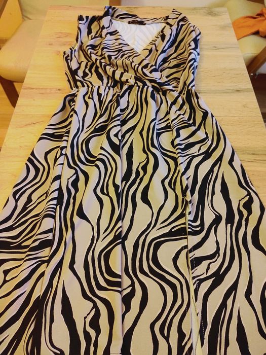 Sukienka Mohito r.38-50 zł, gratis dostawa