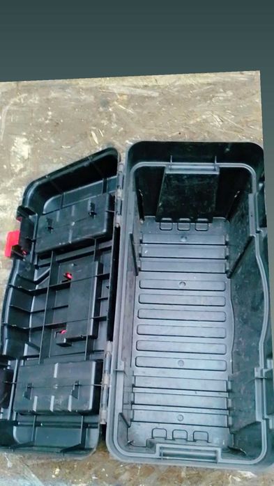 Zestaw zakrętarka szlifierka oscylacyjna NAC AKUmultisystem