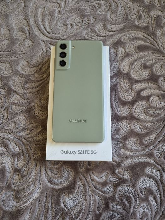 Продам Samsung Galaxy s21fe
