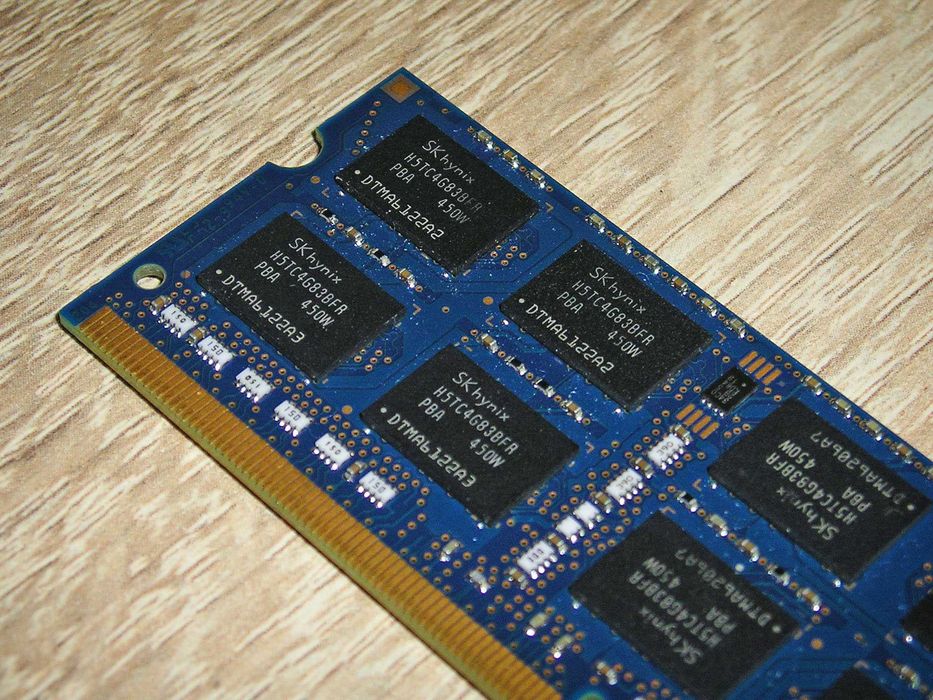 Продам оперативную память для ноутбука DDR3 8Gb