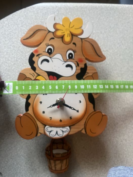 Zegar ścienny dla dziecka Krówka
