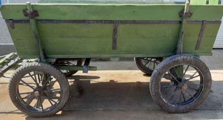 Продам лошадинную подводу