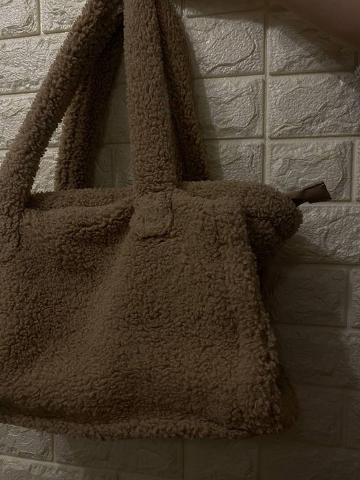 сумка пушистик бежева