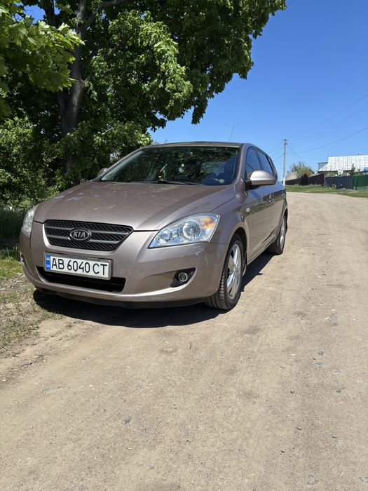 Kia ceed 2007 року