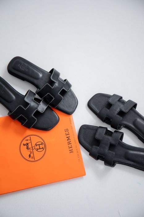 Шльопанці Herm**s натуральна шкіра