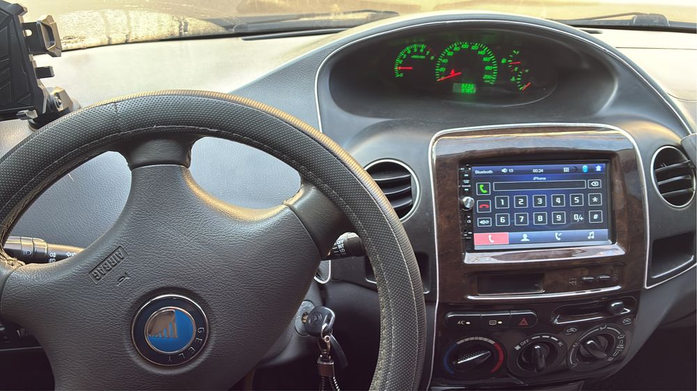 Продам Geely MK