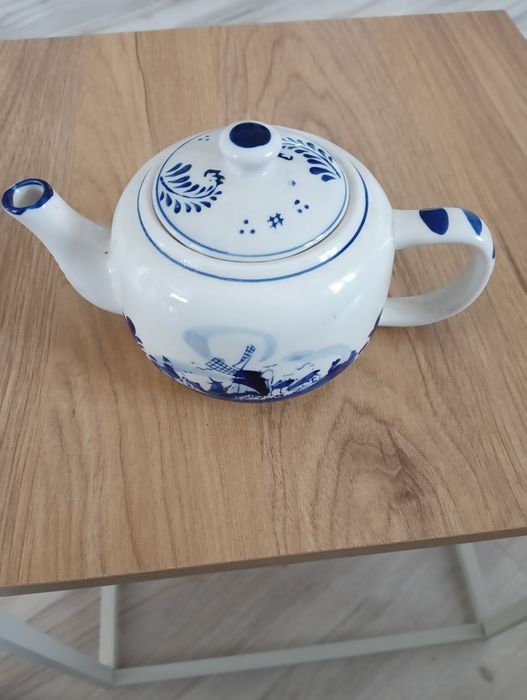 Dzbanek ceramiczny