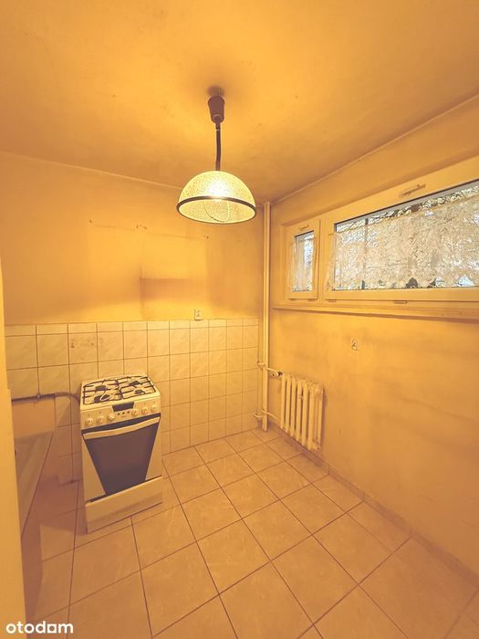 2 pokojowe mieszkanie - I piętro - duży balkon - os. B - ul. Bukowa