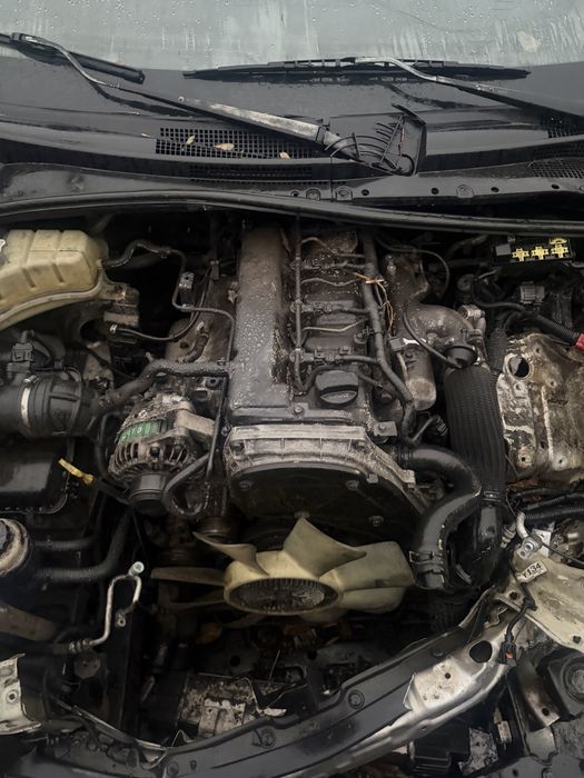 Двигатель мотор Kia Sorento 2.5 CRDI D4CB киа соренто 2005г 140 лошад