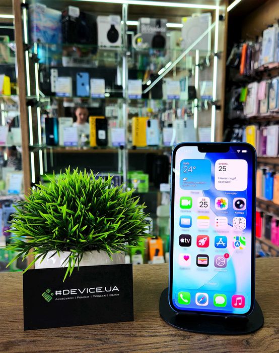 Смартфон iPhone 13 128Gb (АКБ 100%) Neverlock