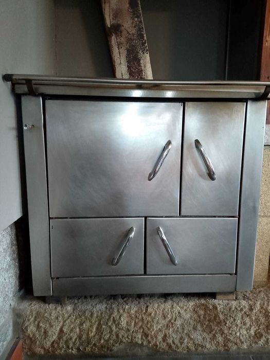 Fogão a lenha em inox