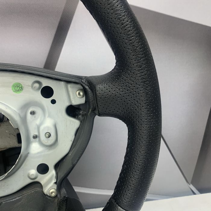 Перетягнутий руль до w211 e-class дорестайл  на обмін