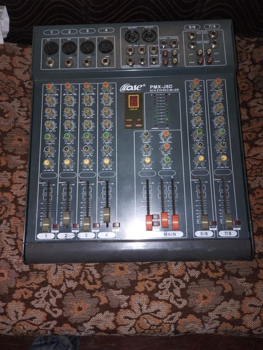Активний мікшерний пульт Kase PMX-J8D немає трансформатора під ремонт відновлення або запчастини