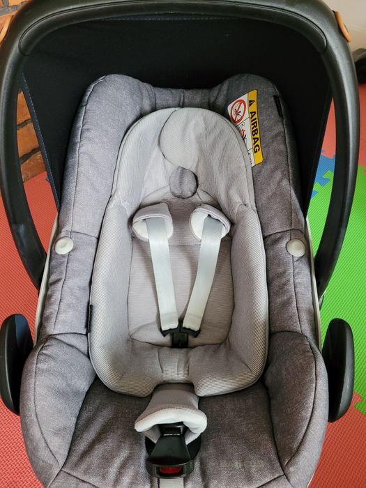 Maxi Cosi Pebble Plus 0-12 kg + otulacz