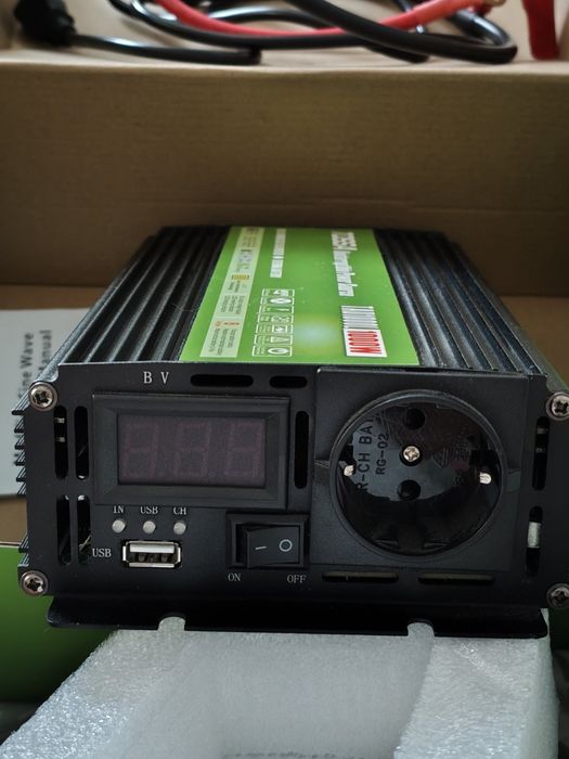перетворювач напруги Tossa 1000w