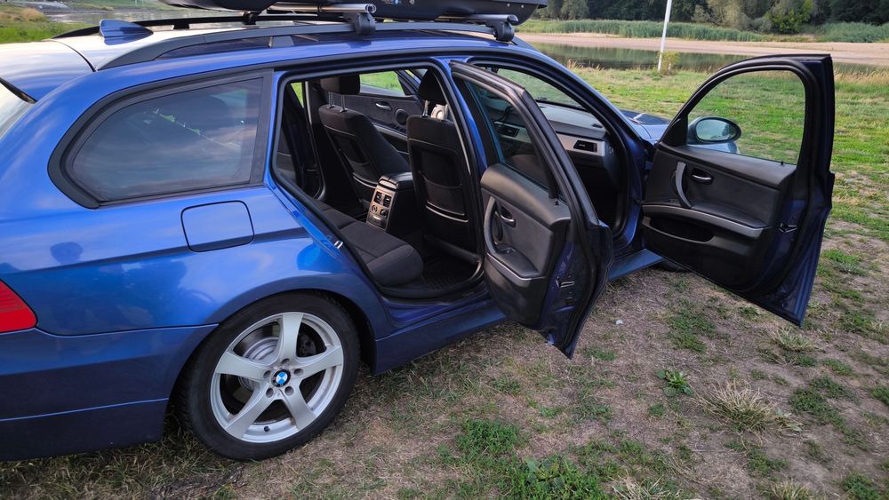 BMW Seria 3 318d 2007 rok