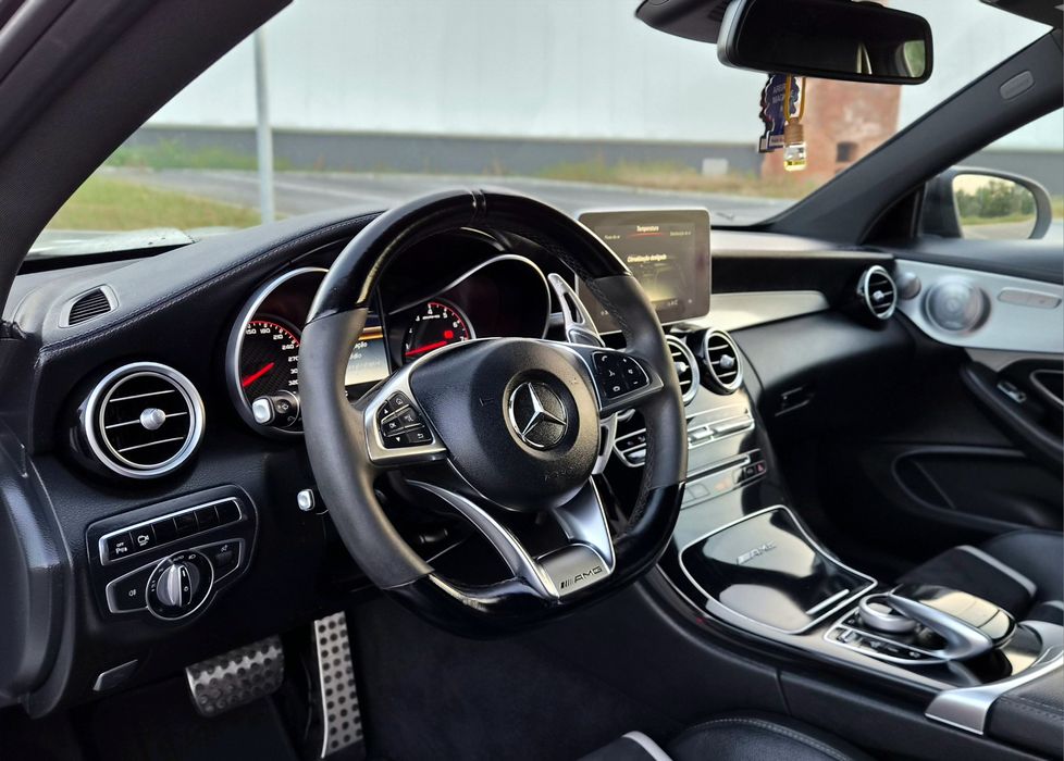 MERCEDES C63S COUPE 510 CV BI_TURBO V8 4.0