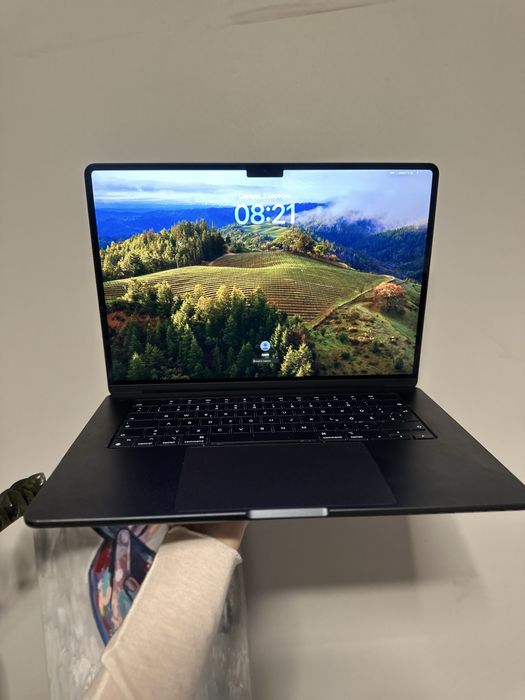 USED Apple MacBook Air 15“ Midnight M3 16/512 2024 (MXD43)