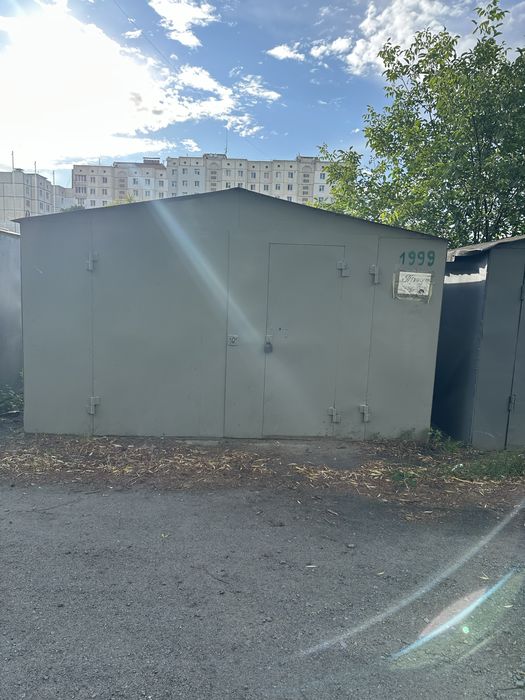 Гараж металевий