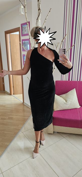 Sukienka welurowa rozmiar 40-42