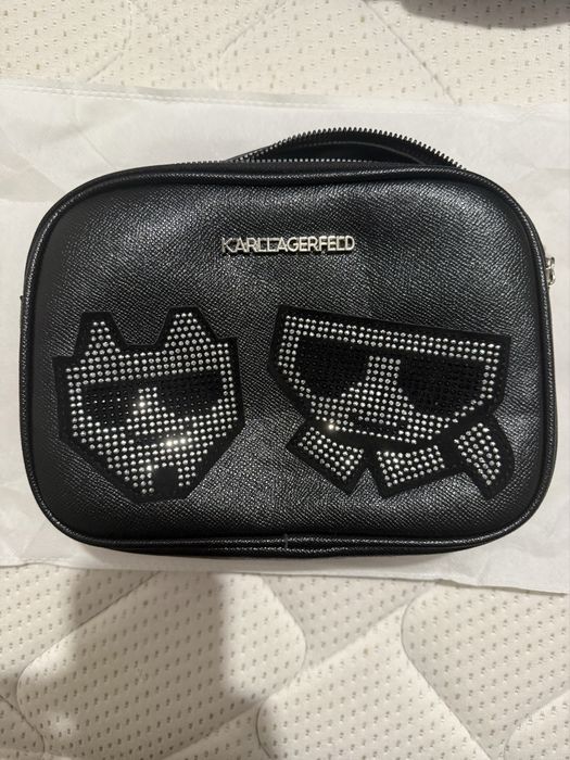 Carteira / Bolsa Karl Lagerfeld nova