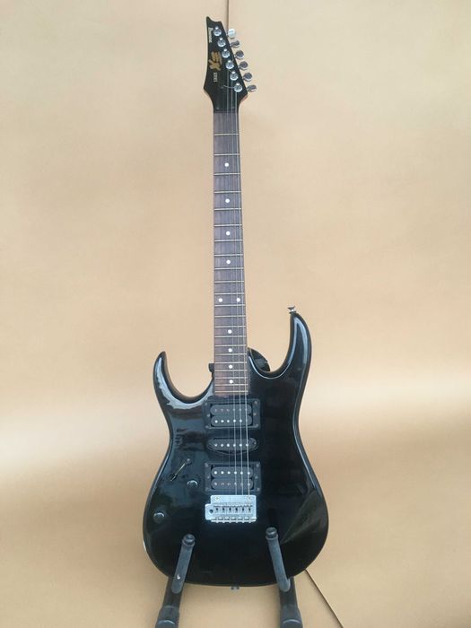 Guitarra elétrica Ebanez EX series, para esquerdinos.