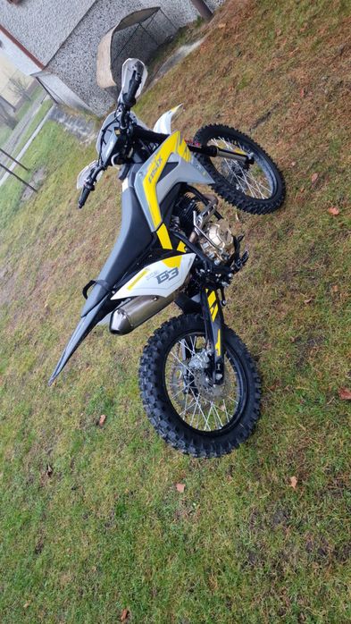 Asix Xb-83 250 na gwarancji