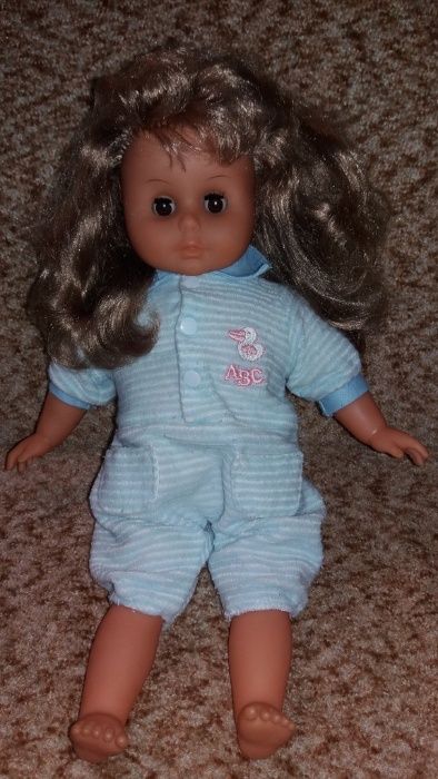 Подарок девочкам кукла