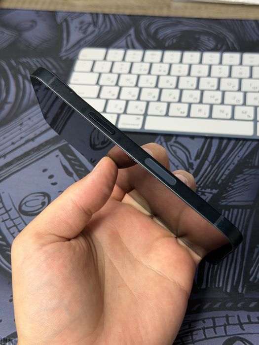 iPhone 13 128 GB Midnight ГАРАНТІЯ МАГАЗИН 100% батарея айфон