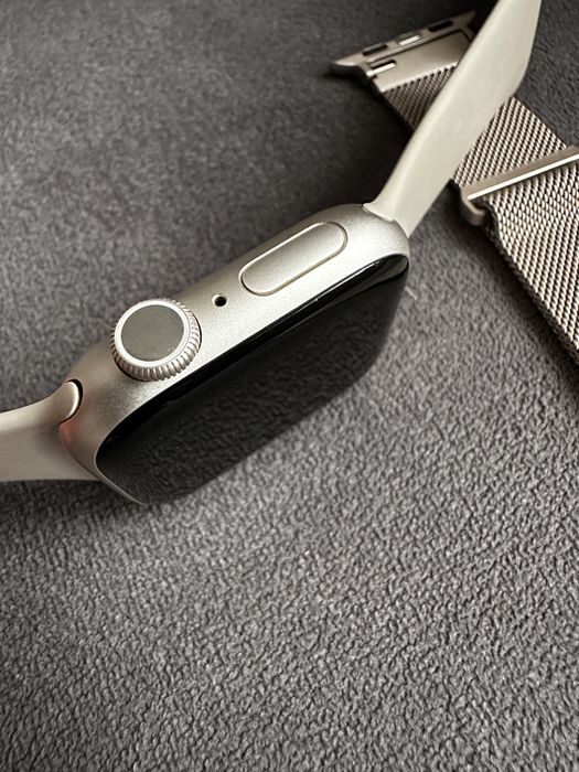 Apple Watch Series 9 41mm Starlight + Bransoleta UNIQ Mesh | Zestaw