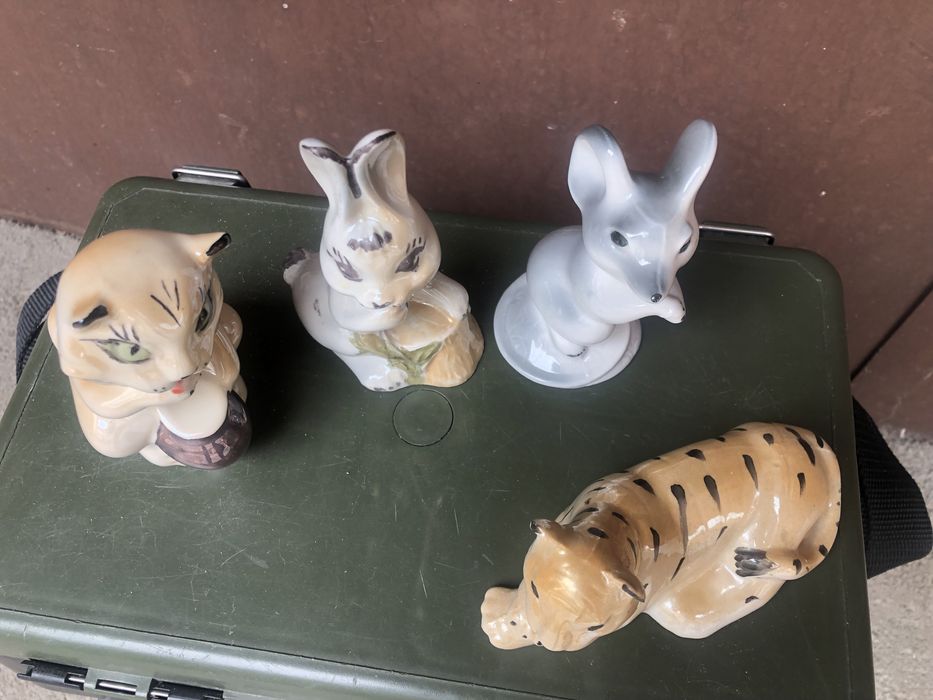 Фігурки  (Тернопільський фарфоровий завод)