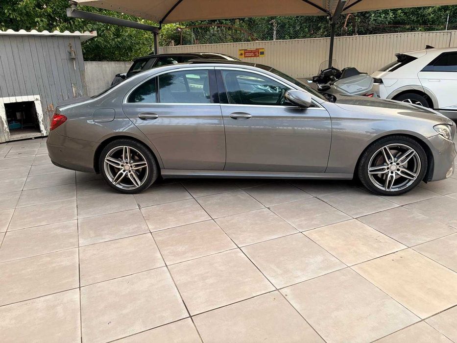 Mercedes-Benz E 220 d AMG 4-Matic / Revisões Mercedes
