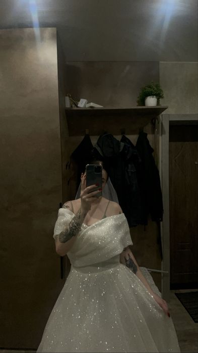 Свадебное платье