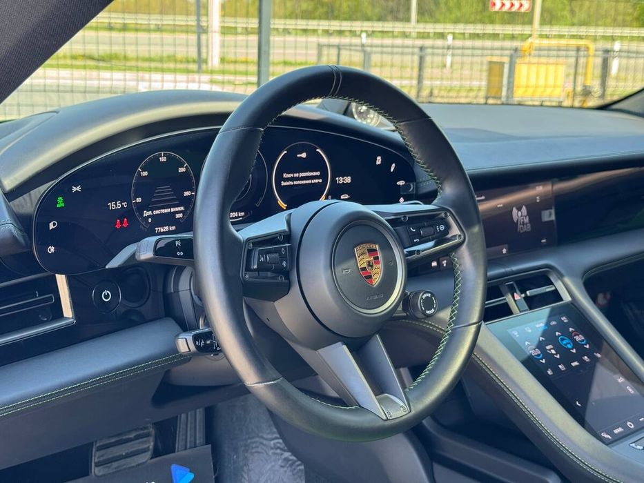 Porsche Taycan 2021 freshauto