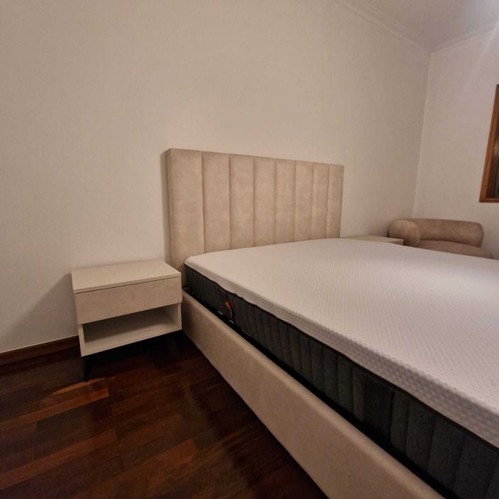 Camas De Casal Estofadas ALTA GAMA - MODELO RAYOS - Top de Gama 190x140m Estrado Incluído!!