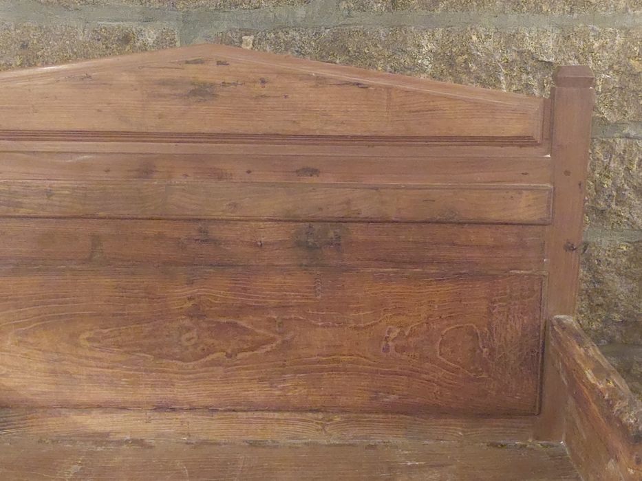 Banco rústico com costas