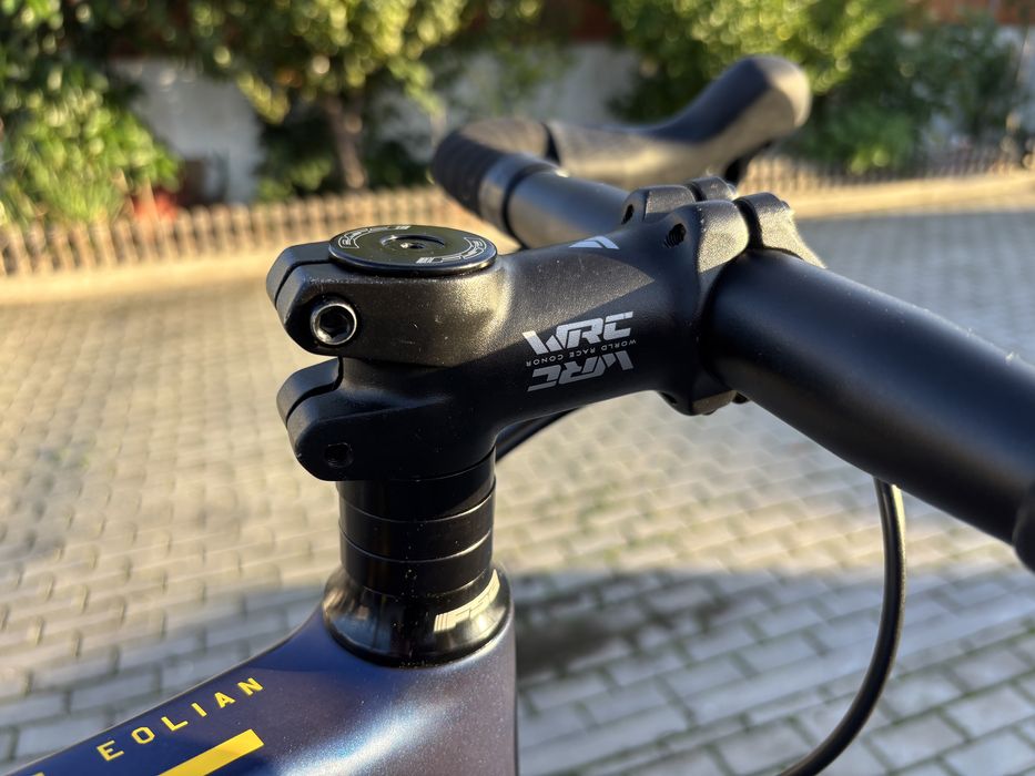 Bicicleta Gravel Quadro e Forqueta em Carbono