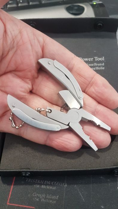 Mini Multi-tool de porta-chaves